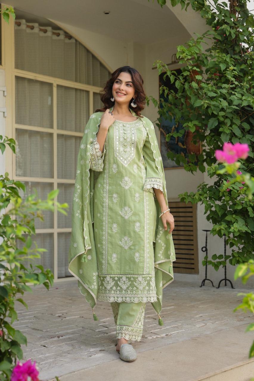 Elegant Light Green Embroidered Kurta Set