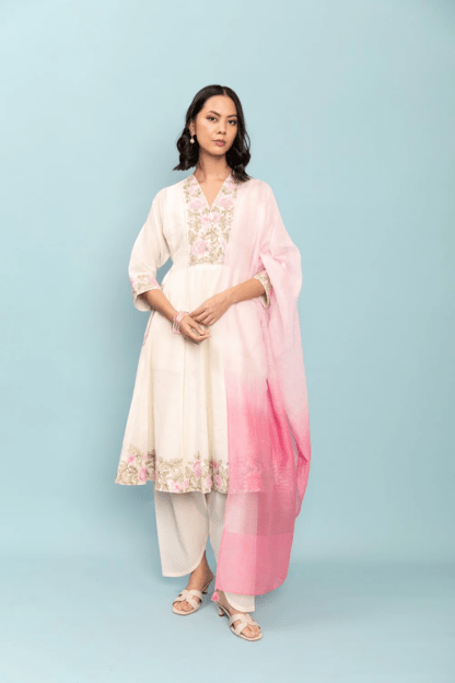 Pink Linen Kurta Set with Chiffon Dupatta